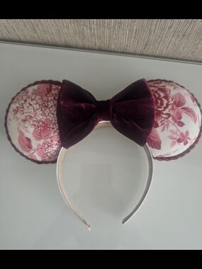 Floral Ears
